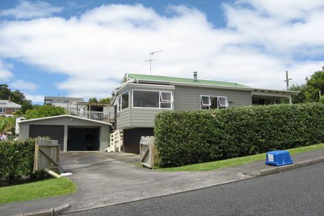 Photo of property in 7a Prospect Terrace, Pukekohe, 2120
