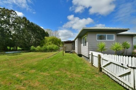 Photo of property in 1084 Kaipara Coast Highway, Kaukapakapa, 0873