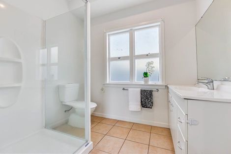 Photo of property in 24 Normandy Avenue, Melville, Hamilton, 3206