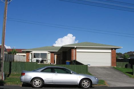 Photo of property in 33 Craigbank Avenue, New Lynn, Auckland, 0600