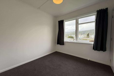 Photo of property in 7 Wainhouse Street, Stokes Valley, Lower Hutt, 5019