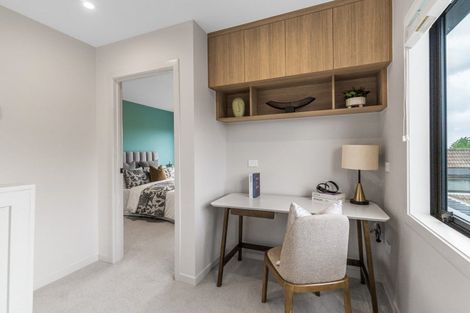 Photo of property in 201c Hurstmere Road, Takapuna, Auckland, 0622