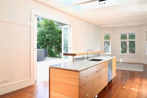 Photo of property in 67 Sar Street, Wadestown, Wellington, 6012