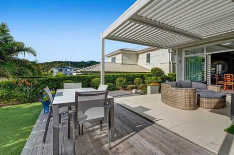 Photo of property in 61 Panorama Heights, Orewa, 0931