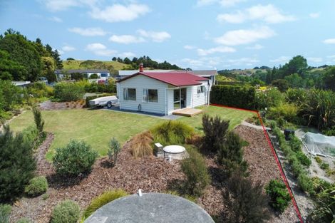 Photo of property in 6 Skelton Crescent, Paparoa, 0571