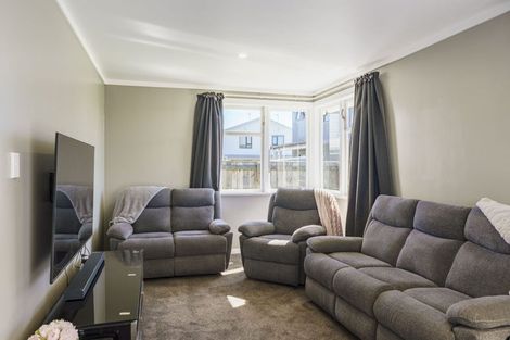 Photo of property in 16 Venables Avenue, Onekawa, Napier, 4110