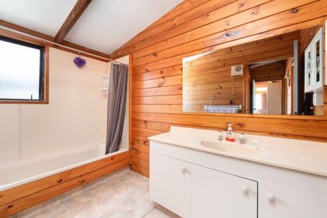 Photo of property in 170a Poike Road, Poike, Tauranga, 3112