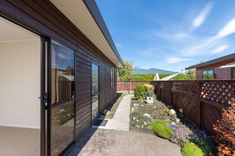 Photo of property in 8a Totara Park Avenue, Motueka, 7120