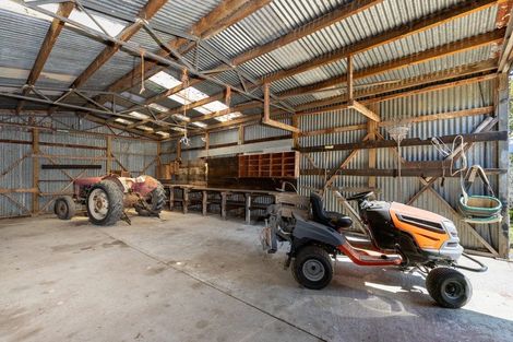Photo of property in 16 School Road, Lower Moutere, Upper Moutere, 7175
