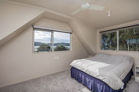 Photo of property in 847 Whangaruru North Road, Whangaruru, Russell, 0184