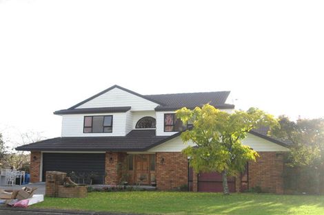 Photo of property in 4 Rarahu Place, The Gardens, Auckland, 2105