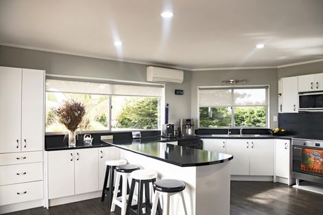 Photo of property in 116 Kaiwaka-mangawhai Road, Kaiwaka, Wellsford, 0975