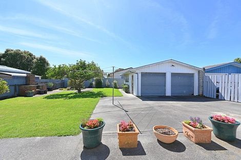 Photo of property in 18 Mason Avenue, Maraenui, Napier, 4110