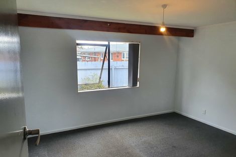 Photo of property in 2/31 Sutton Crescent, Papakura, 2110
