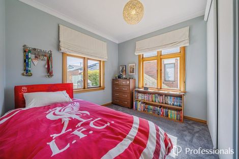 Photo of property in 18 Birdwood Road, Waterloo, Lower Hutt, 5011