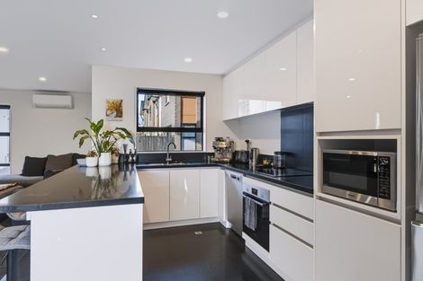 Photo of property in 4 Shingle Lane, Sydenham, Christchurch, 8023