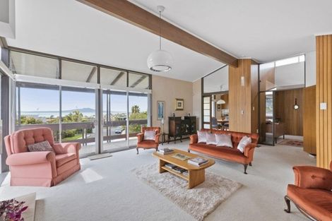 Photo of property in 57 Parr Terrace, Castor Bay, Auckland, 0620