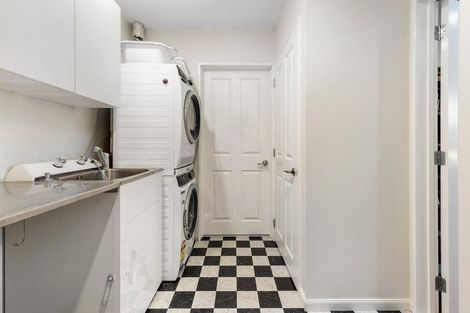 Photo of property in 17 Evergreen Place, Parklands, Christchurch, 8083