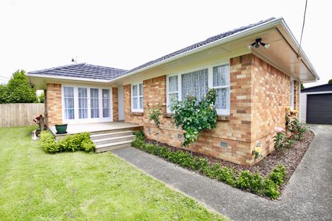 Photo of property in 27 Nevada Road, Silverdale, Hamilton, 3216