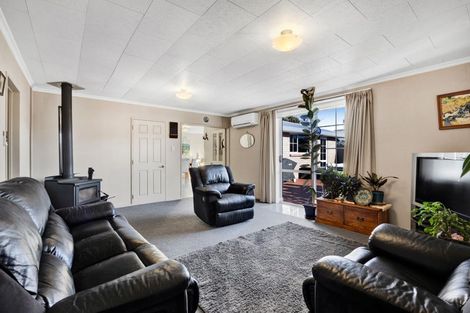 Photo of property in 20 Hira Street, Ohawe, Hawera, 4671