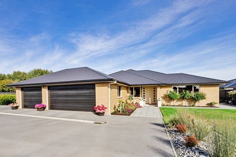 Photo of property in 65 Oteramika Road, Rockdale, Invercargill, 9812