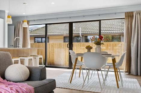 Photo of property in 142 Waenga Drive, Cromwell, 9310