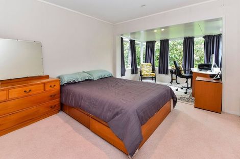 Photo of property in 8a Sheriff Place, Randwick Park, Auckland, 2105