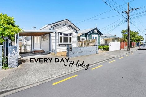 Photo of property in 8 Beach Street, Petone, Lower Hutt, 5012
