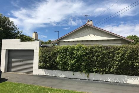 Photo of property in 43 Hargest Crescent, Saint Kilda, Dunedin, 9012