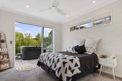 Photo of property in 32 Sereno Vista, Bellevue, Tauranga, 3110