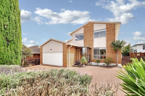 Photo of property in 129 Botany Road, Botany Downs, Auckland, 2010