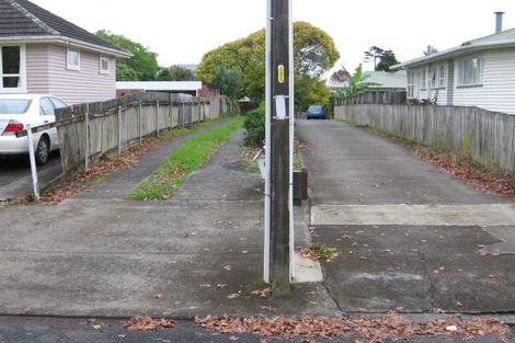 Photo of property in 1/24 Pandora Place, Pakuranga, Auckland, 2010