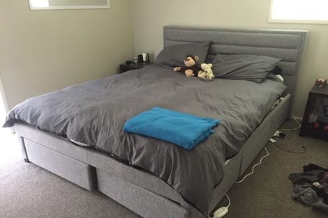 Photo of property in 59b Seaview Road, Marfell, New Plymouth, 4310