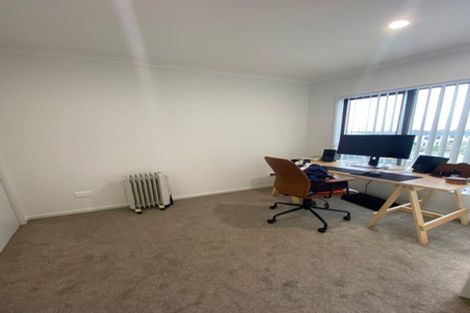 Photo of property in 33b Tawa Crescent, Manurewa, Auckland, 2102