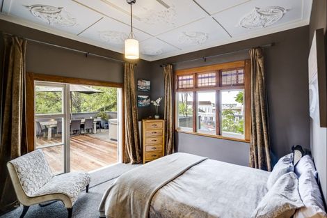 Photo of property in 8 Brewster Street, Bluff Hill, Napier, 4110