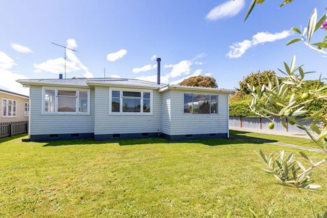 Photo of property in 26 Kent Street, Carterton, 5713