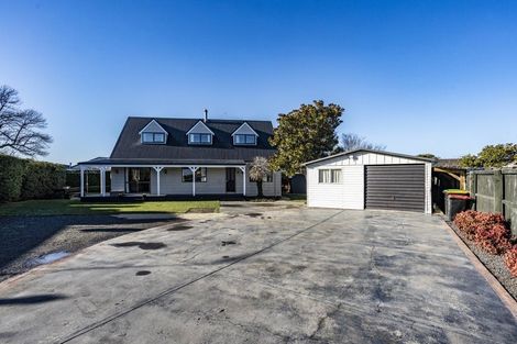 Photo of property in 10 Luxton Place, Rangiora, 7400
