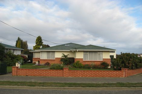 Photo of property in 11 Kenilworth Road, Oamaru North, Oamaru, 9400