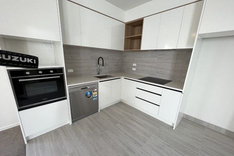 Photo of property in 6/535 Swanson Road, Ranui, Auckland, 0612