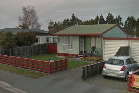 Photo of property in 6 High Street, Hawarden, 7385