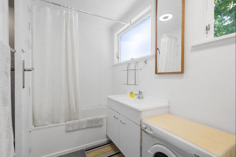 Photo of property in 209 Te Rangitautahanga Road, Turangi, 3334