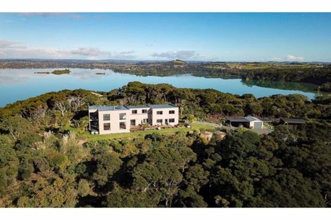 Photo of property in 15 Bush Point Road, Kerikeri, 0294