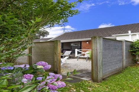 Photo of property in 11 Fantail Court, Orewa, 0931