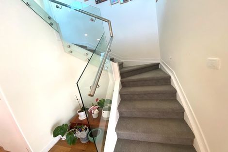 Photo of property in 4a Priestley Drive, Bucklands Beach, Auckland, 2014