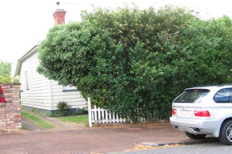 Photo of property in 4 Wellpark Avenue, Grey Lynn, Auckland, 1021