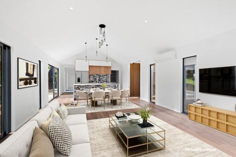 Photo of property in 7 Kaihuia Lane, Clevedon, 2582