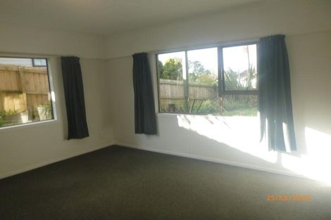 Photo of property in 33 Oreil Avenue, West Harbour, Auckland, 0618