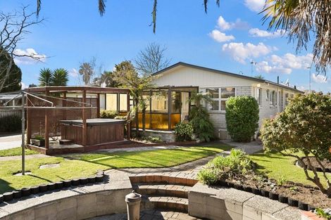 Photo of property in 19 Clematis Avenue, Pukete, Hamilton, 3200