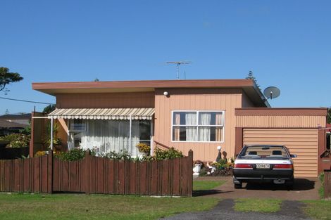 Photo of property in 16b Weiti Road, Orewa, 0931