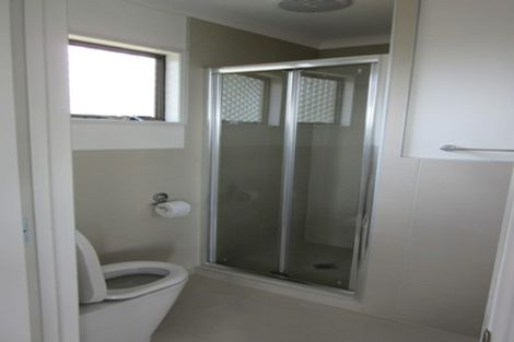 Photo of property in 13 Paulownia Place, Totara Heights, Auckland, 2105